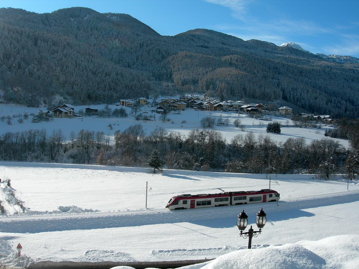 Appartamenti Vacanze Casa -Residence Albare - Check In Vacanze Casa - Marilleva 900 エクステリア 写真
